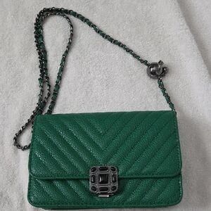 Green Quilted Chain Shoulder Bag